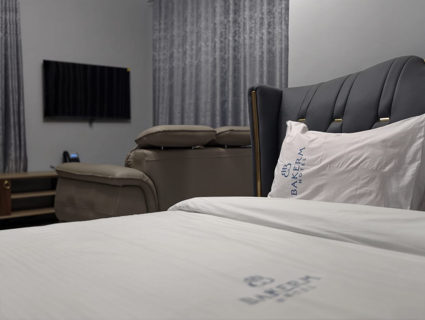 Deluxe room at Bakerm Hotel ready for guests